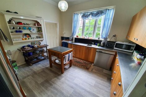 Photo of property in 17 Rhodes Street, Waimate, 7924