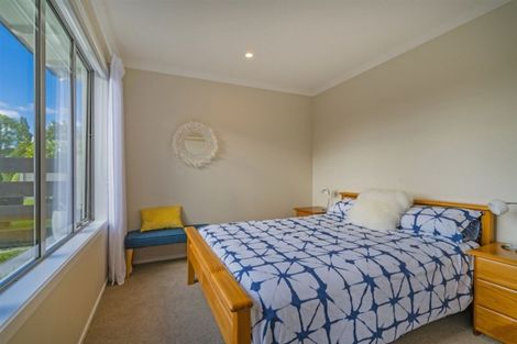 Photo of property in 15 Waitotara Way, Whitianga, 3510