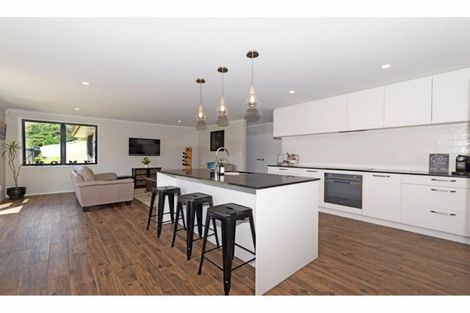 Photo of property in 63b Manuka Grove, Helensville, 0875