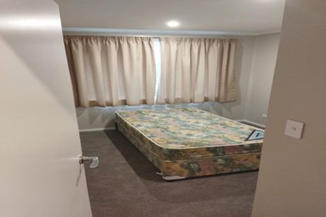 Photo of property in 18b Otanerua Road, Hatfields Beach, Orewa, 0931