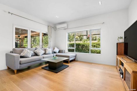 Photo of property in 309a Lake Road, Hauraki, Auckland, 0622