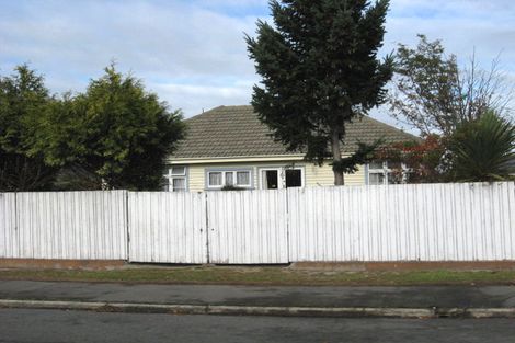 Photo of property in 2/127 Vagues Road, Northcote, Christchurch, 8052