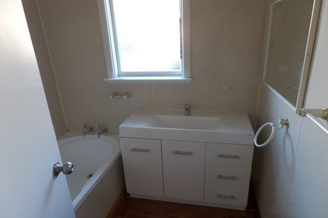 Photo of property in 202 Avonhead Road, Avonhead, Christchurch, 8042