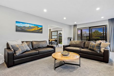 Photo of property in 5 Bulman Place, Casebrook, Christchurch, 8051