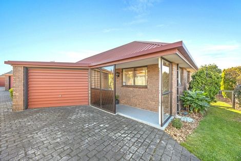 Photo of property in 1/49 Division Street, Riccarton, Christchurch, 8041