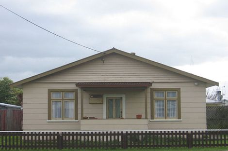 Photo of property in 26 Mako Mako Road, Levin, 5510