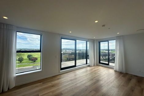 Photo of property in 303/6 Rauroa Lane, Hobsonville, Auckland, 0616