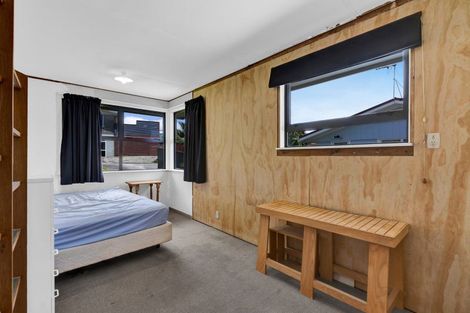 Photo of property in 87 Wrantage Street, Westown, New Plymouth, 4310