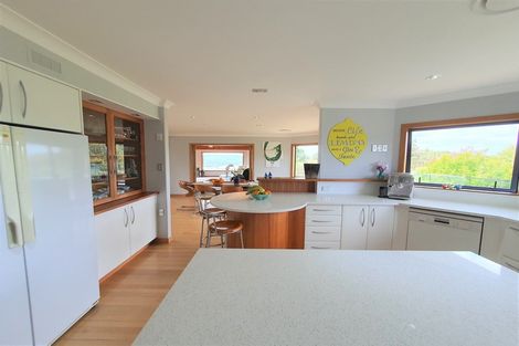 Photo of property in 2 Kauri Drive, Sandspit, Warkworth, 0982