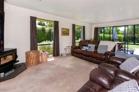 Photo of property in 13 School Lane, Kirwee, Darfield, 7571