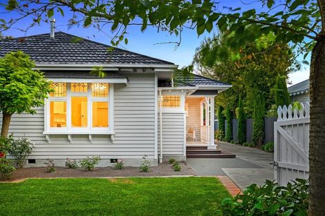 Photo of property in 126 Knowles Street, St Albans, Christchurch, 8052