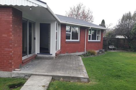 Photo of property in 15 Wolsey Place, Hillmorton, Christchurch, 8025