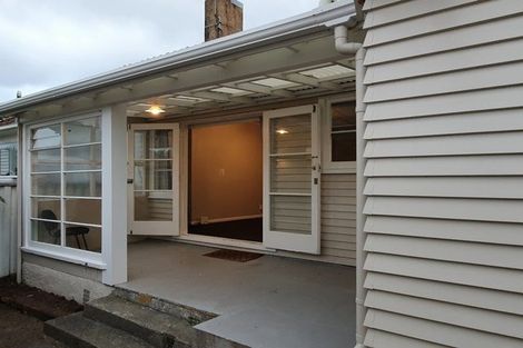 Photo of property in 31 Parata Street, Hokowhitu, Palmerston North, 4410