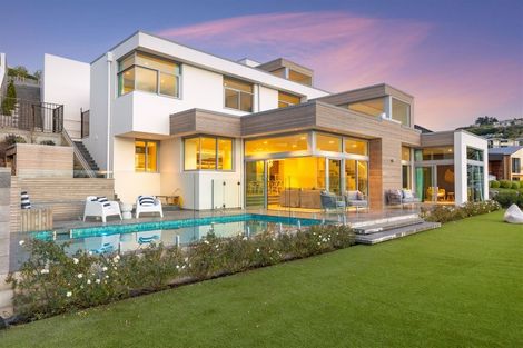 Photo of property in 6 Gazelle Lane, Redcliffs, Christchurch, 8081