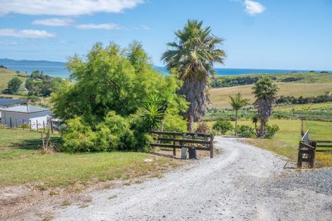 Photo of property in 38 Taipa View Road, Taipa, 0483