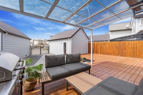 Photo of property in 4 Warbler Crescent, Papakura, 2110