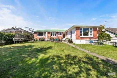 Photo of property in 41 Dowling Grove, Silverstream, Upper Hutt, 5019