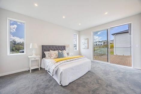 Photo of property in 261 West Hoe Heights, Orewa, 0931