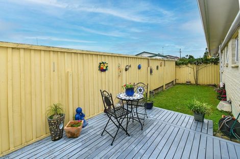 Photo of property in 3/50 Kenderdine Road, Papatoetoe, Auckland, 2025