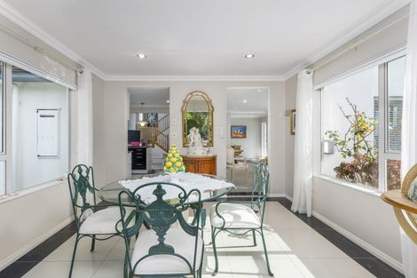 Photo of property in 13 Kunzea Place, Greenhithe, Auckland, 0632