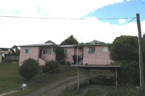 Photo of property in 81 Palmerston Road, Birkenhead, Auckland, 0626