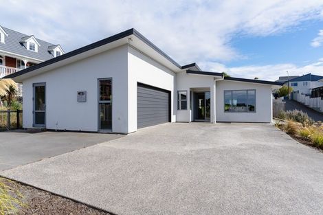 Photo of property in 2a Clayton Street, Saint Clair, Dunedin, 9012