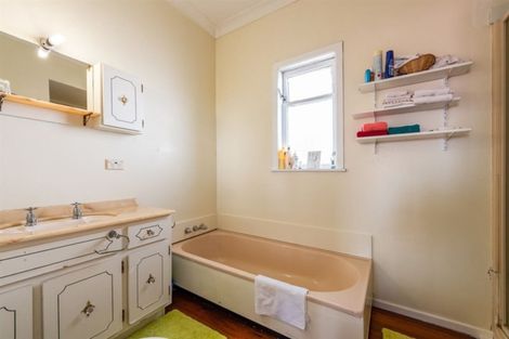 Photo of property in 28 Chesterton Street, Johnsonville, Wellington, 6037