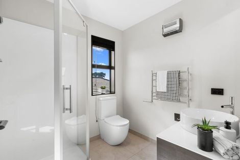 Photo of property in 33 Little Gem Road, Hornby, Christchurch, 8025