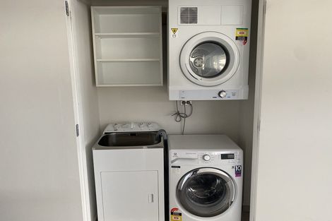 Photo of property in Sol Apartments, 35 Jessie Street, Te Aro, Wellington, 6011