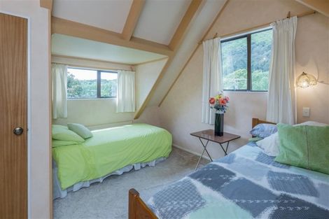 Photo of property in 80b Elizabeth Street, Waikanae, 5036