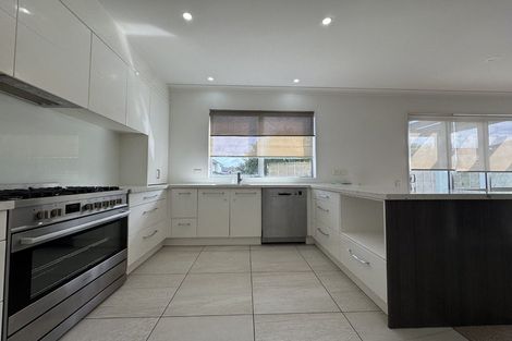 Photo of property in 9 Bellagio Way, Flat Bush, Auckland, 2019