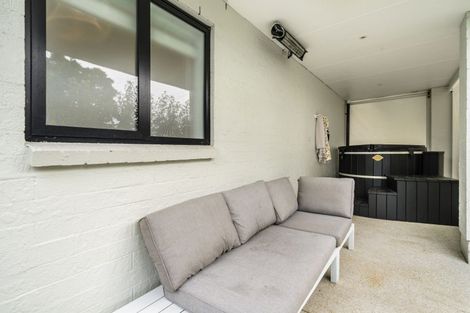 Photo of property in 5c Woodward Avenue, Mangere Bridge, Auckland, 2022