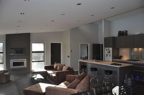 Photo of property in 82d Brooklands Road, Brooklands, New Plymouth, 4310