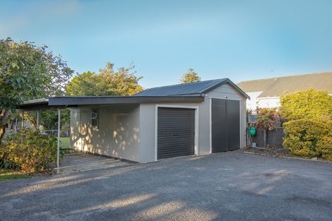 Photo of property in 6 Gonville Avenue, Gonville, Whanganui, 4501