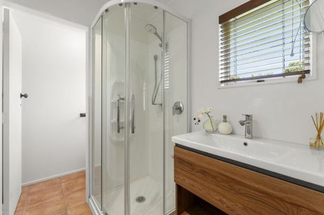 Photo of property in 1134 Papamoa Beach Road, Papamoa Beach, Papamoa, 3118