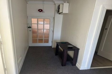 Photo of property in Elms Court Flats, 8/367 The Terrace, Te Aro, Wellington, 6011