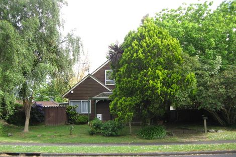 Photo of property in 1/17 Walter Strevens Drive, Conifer Grove, Takanini, 2112