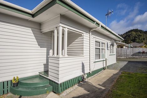 Photo of property in 11 Selwyn Avenue, Avenues, Whangarei, 0110
