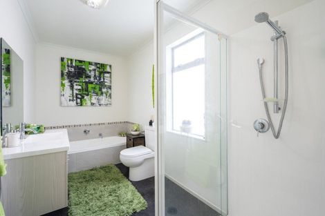 Photo of property in 8 Gershwin Grove, Stoke, Nelson, 7011