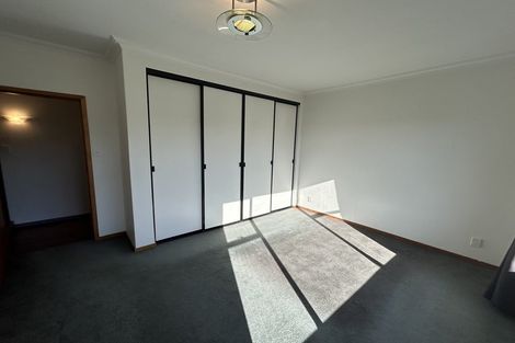 Photo of property in 6 Randolph Road, Crofton Downs, Wellington, 6035