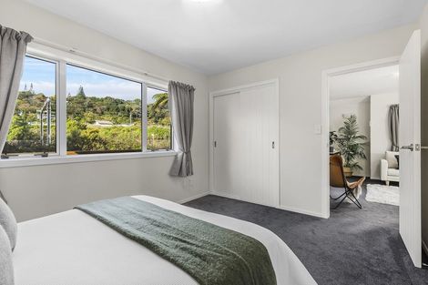 Photo of property in 4 Melville Street, Tawa, Wellington, 5028