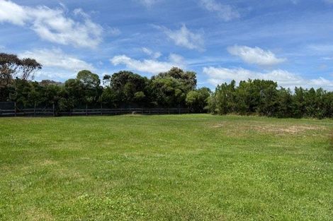 Photo of property in 144a Paetawa Road, Peka Peka, Waikanae, 5391