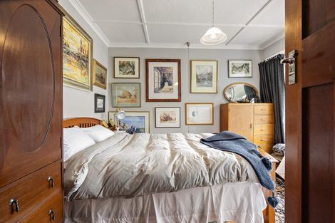 Photo of property in 92 Townsend Road, Miramar, Wellington, 6022