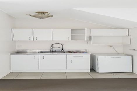 Photo of property in 9/15 Bishop Lenihan Place, East Tamaki, Auckland, 2013