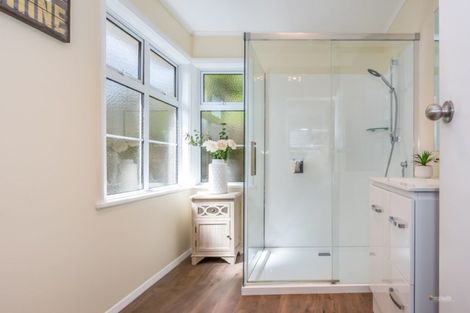 Photo of property in 11 Foster Street, Taita, Lower Hutt, 5011