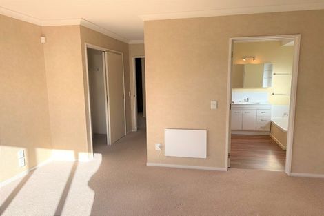 Photo of property in 40 Realm Drive, Paraparaumu, 5032