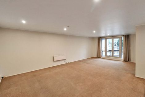 Photo of property in Grosvenor Cl, 6/6 Brown Street, Mount Cook, Wellington, 6021