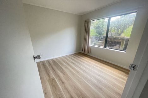 Photo of property in 63a Harmel Road, Glendene, Auckland, 0602