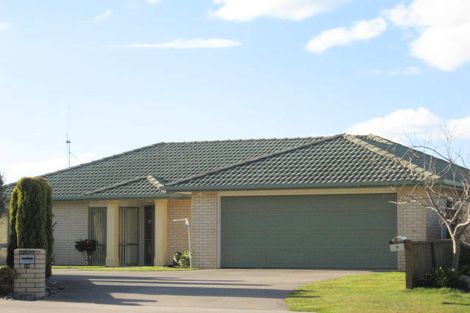 Photo of property in 10 Beachlands Place, Papamoa Beach, Papamoa, 3118