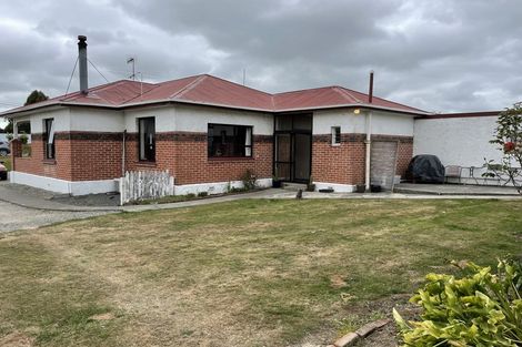 Photo of property in 416 Great North Road, Winton, 9720